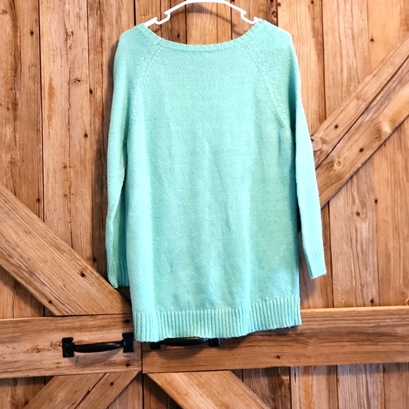 Ladies Nollie Green and Grey Skull Sweater Size M - Picture 3 of 3